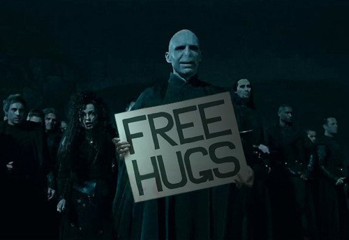 free_hugs_by_bailey2088-d469y9m.jpg