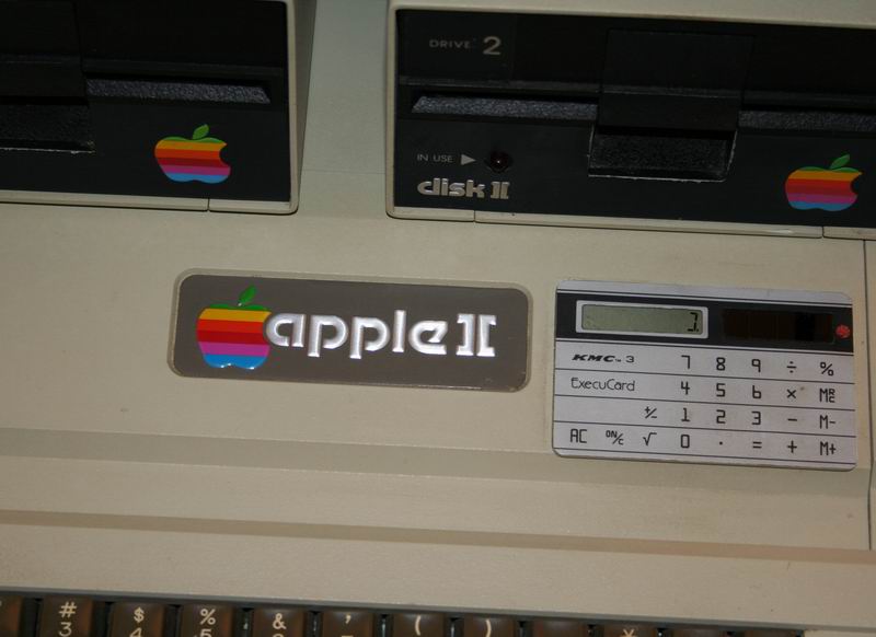 apple2logo.jpg