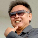 kimjongillookingatthings.tumblr.com