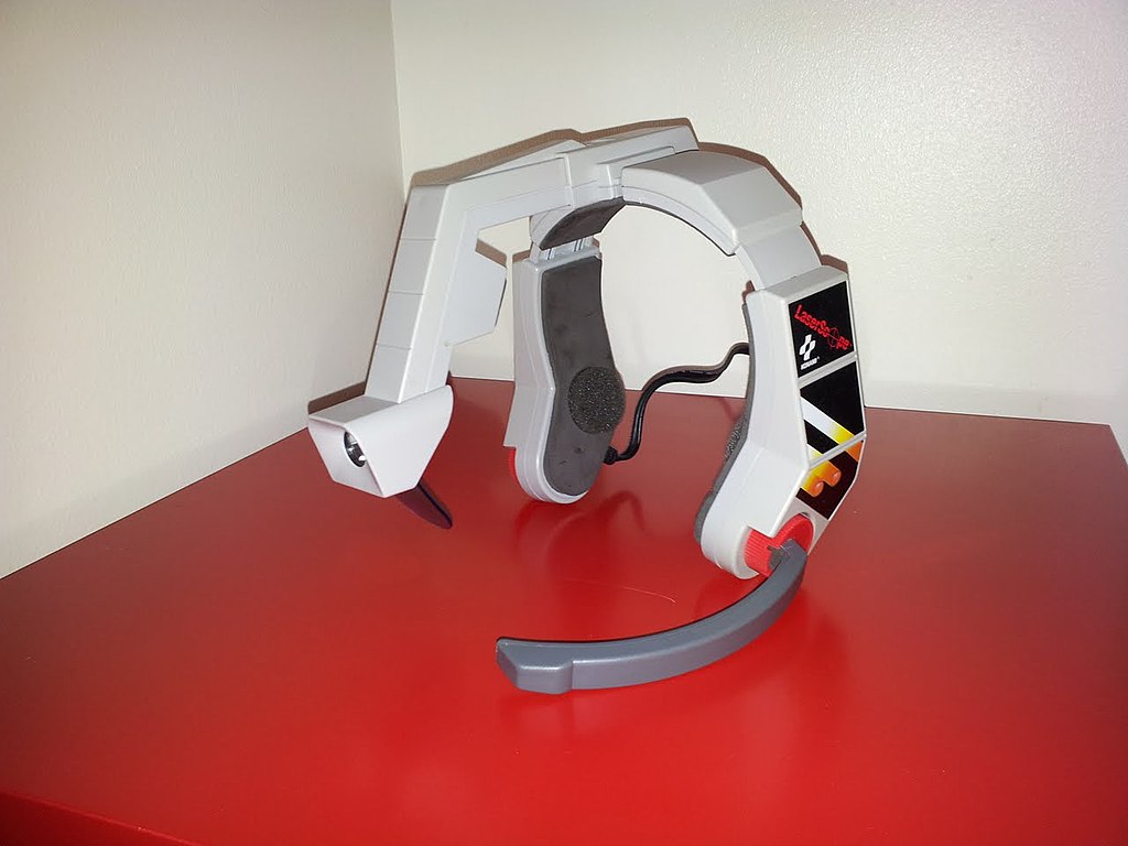 1024px-LaserScope.jpg
