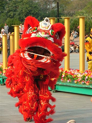 Dragon-dance,-Kaohsiung-was.jpg