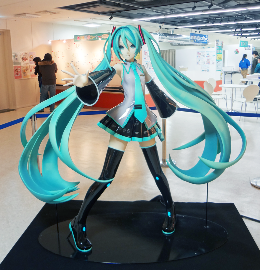 lifesize_hatsune_miku_2013_by_atsubetsukumin-d5ufr8h.png