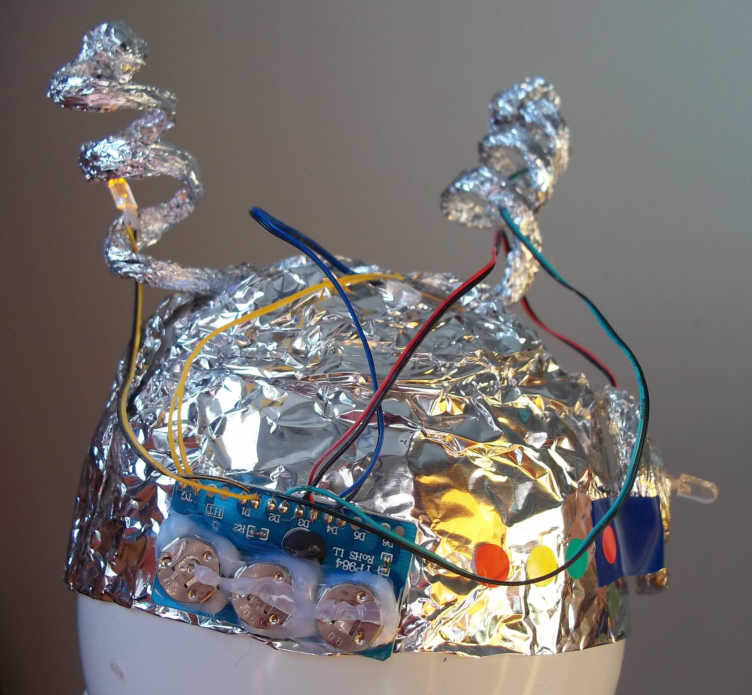 tin-foil-hat-01.jpg