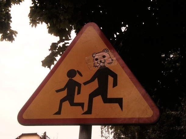 Pedobear-Kids-Crossing-Sign.jpg