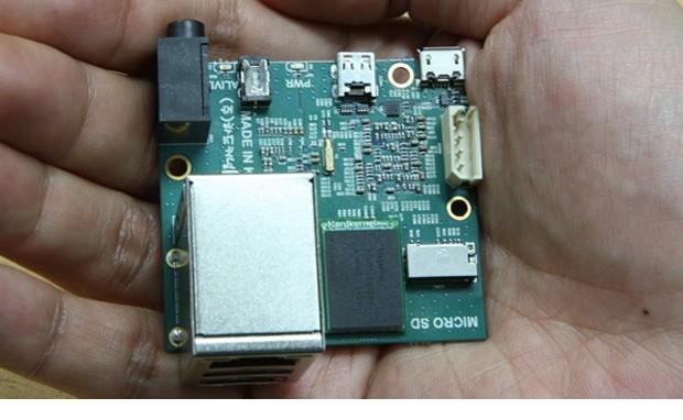 27055_02_odroid_u_is_a_raspberry_pi_like_device_except_it_sports_a_quad_core_exynos_processor_and_starts_at_69.jpg