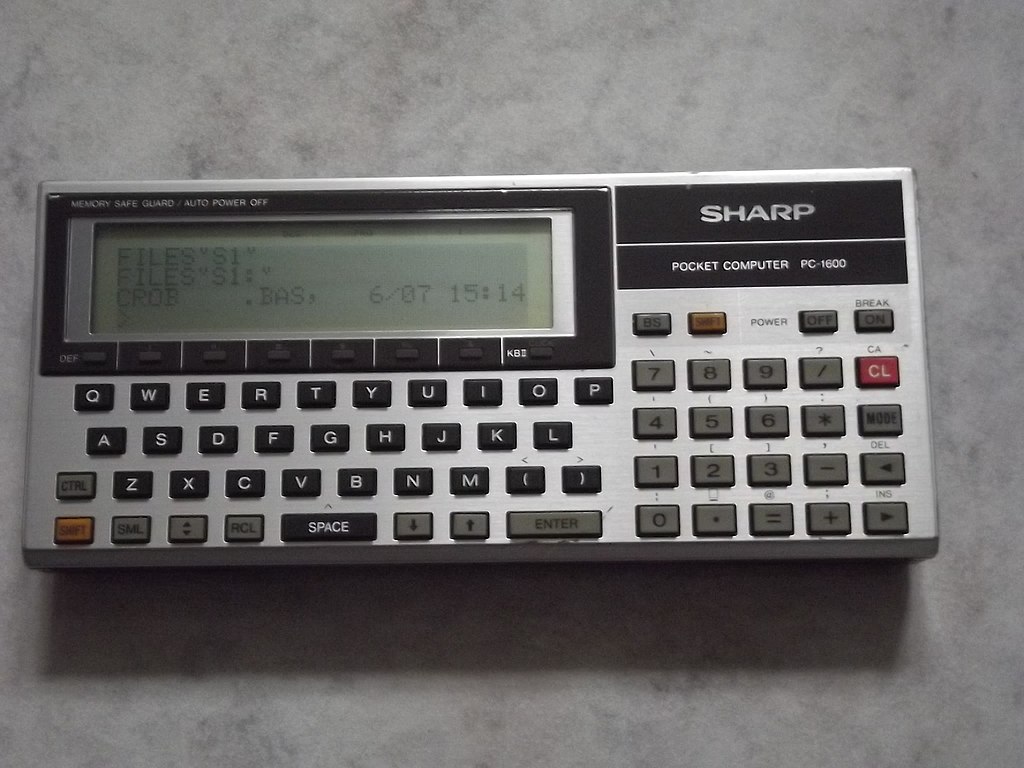 1024px-Sharp_PC-1600.jpg